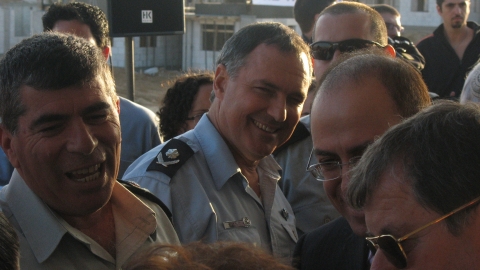 אבן פינה חיטים.jpg